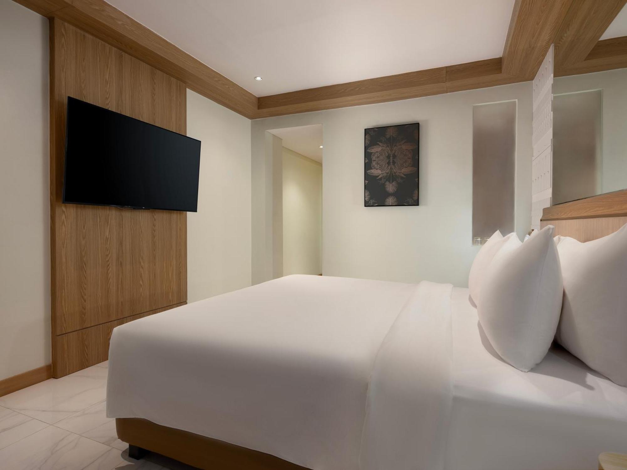Hotel Golden Hill By Golden Tulip Tlekung Zewnętrze zdjęcie