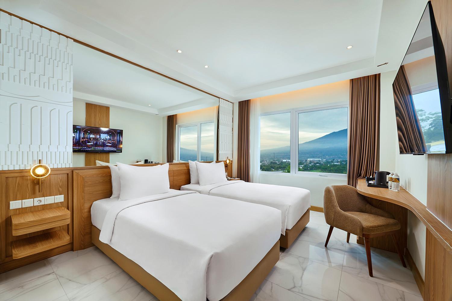 Hotel Golden Hill By Golden Tulip Tlekung Zewnętrze zdjęcie